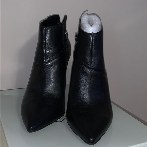 Jessica Simpson boots - Picture 3 of 8